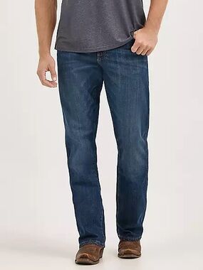 MEN'S WRANGLER RETRO® RELAXED FIT BOOTCUT JEAN, 38x32